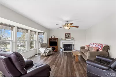 703 Timber Oaks Drive, Wentzville, MO 63385 - Photo 3