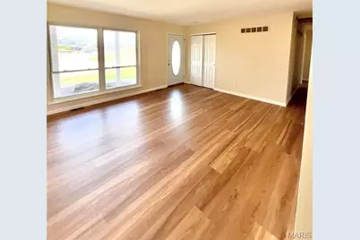 4147 Bain Court Court, Bridgeton, MO 63044 - Photo 9