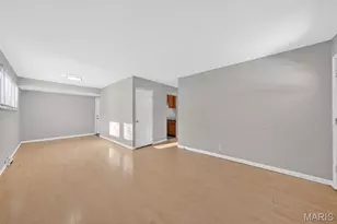 [Address not provided], Saint Louis, MO 63137 - Photo 5