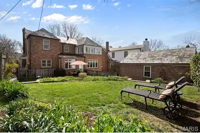 585 Stratford Avenue, University City, MO 63130 - Photo 47