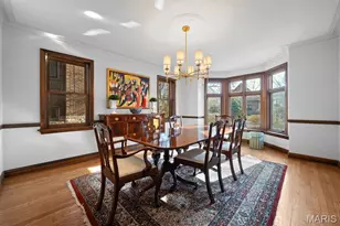 585 Stratford Ave, University City, MO 63130 - Photo 9