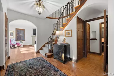 585 Stratford Avenue, University City, MO 63130 - Photo 5