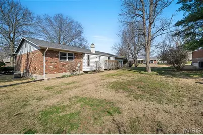 3906 Argonne Forest Drive, Florissant, MO 63034 - Photo 41