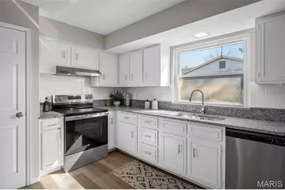 3906 Argonne Forest Drive, Florissant, MO 63034 - Photo 19