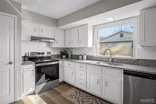 3906 Argonne Forest Dr, Florissant, MO 63034 - Photo 19