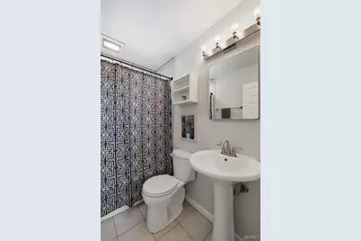 9233 Southview Lane, Saint Louis, MO 63123 - Photo 13
