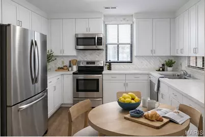 1911 11th St #D, Saint Louis, MO 63104 - Photo 3