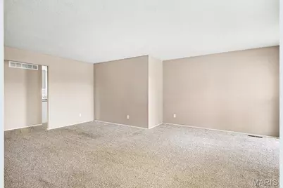 4393 Caracalla Drive, Florissant, MO 63033 - Photo 3