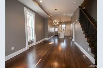 2827 Oregon Avenue, Saint Louis, MO 63118 - Photo 5