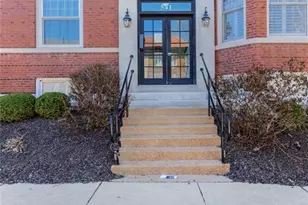 541 Rosedale Ave, Saint Louis, MO 63112 - Photo 3