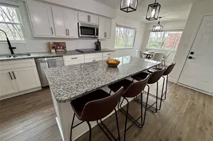 12331 Woodline Dr, Saint Louis, MO 63141 - Photo 19