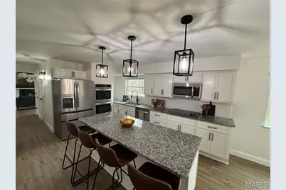 12331 Woodline Drive, Saint Louis, MO 63141 - Photo 15