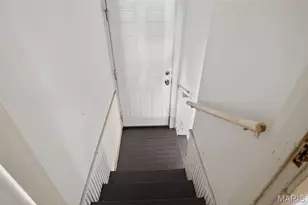 437 S Clark Ave, Saint Louis, MO 63135 - Photo 23