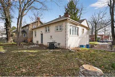 437 S Clark Avenue, Saint Louis, MO 63135 - Photo 27