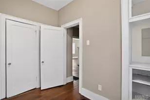 437 S Clark Ave, Saint Louis, MO 63135 - Photo 17