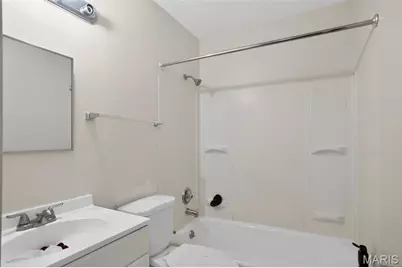 10058 Jeffrey Drive, Saint Louis, MO 63137 - Photo 25