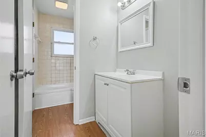 5319 Ville Angela Lane, Hazelwood, MO 63042 - Photo 9