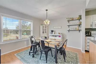 2301 Pheasant Run Drive, Maryland Heights, MO 63043 - Photo 5