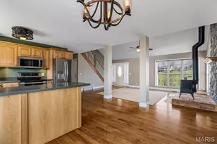 315 Pine Ct, Troy, MO 63379 - Photo 9