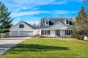 315 Pine Ct, Troy, MO 63379 - Photo 1