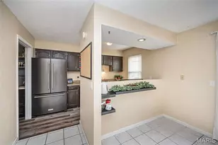 1318 Summergate Pkwy, Saint Charles, MO 63303 - Photo 11