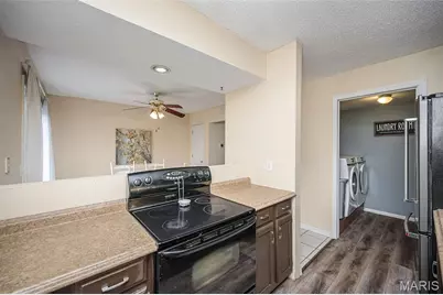 1318 Summergate Parkway, Saint Charles, MO 63303 - Photo 13
