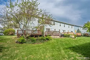 1318 Summergate Pkwy, Saint Charles, MO 63303 - Photo 35