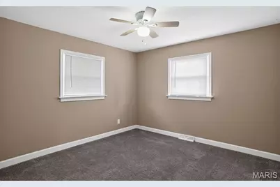 8350 Hill Avenue, Saint Louis, MO 63121 - Photo 13
