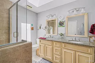 9560 Banyon Tree Ct, Saint Louis, MO 63126 - Photo 13