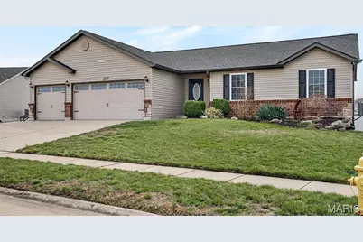 207 Rolling Rock Creek Drive, Wentzville, MO 63385 - Photo 3