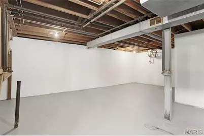 8210 Marvale Lane, Saint Louis, MO 63123 - Photo 25