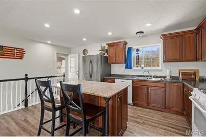 110 Rock Bridge Road, Villa Ridge, MO 63089 - Photo 7