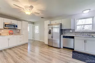 2 Country Ln, Warrenton, MO 63383 - Photo 13