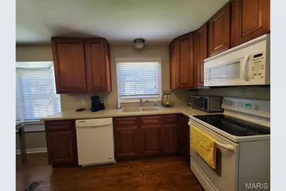 2817 Hilldale Avenue, Brentwood, MO 63144 - Photo 3