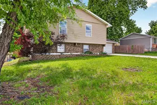212 Mill Pond Dr, O'Fallon, MO 63366 - Photo 3