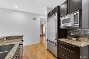 47 Maryland Plaza, Saint Louis, MO 63108 - Photo 9