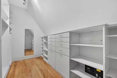 47 Maryland Plaza #C, Saint Louis, MO 63108 - Photo 17