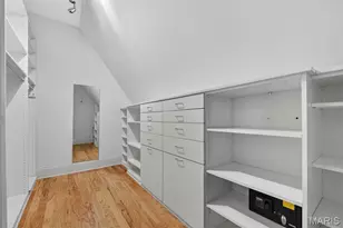 47 Maryland Plaza, Saint Louis, MO 63108 - Photo 17
