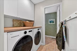 828 Carman Woods Dr, Manchester, MO 63021 - Photo 25