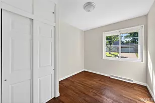 7243 General Sherman Ln, Saint Louis, MO 63123 - Photo 15