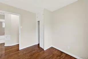 7243 General Sherman Ln, Saint Louis, MO 63123 - Photo 11