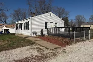 81 N Circle Dr, Wright City, MO 63390 - Photo 3