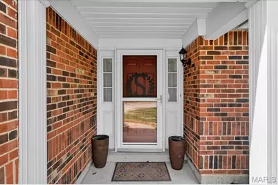 1045 Woodlake Village Drive, Chesterfield, MO 63141 - Photo 3