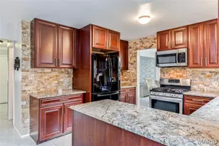 1730 Woodmore Oaks Dr, Manchester, MO 63021 - Photo 15