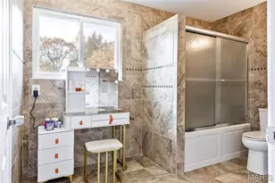 1730 Woodmore Oaks Dr, Manchester, MO 63021 - Photo 21