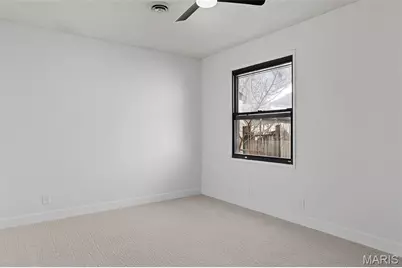 12245 Bennington Place, Maryland Heights, MO 63043 - Photo 23