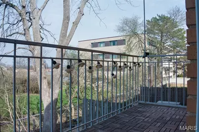 8631 Old Bonhomme Road #2C, University City, MO 63132 - Photo 21