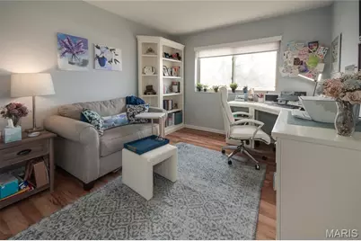 8631 Old Bonhomme Road #2C, University City, MO 63132 - Photo 13