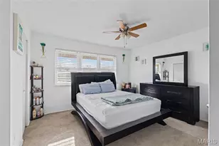 7451 Hazelcrest Dr, Hazelwood, MO 63042 - Photo 11