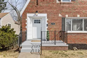 1727 Veronica Ave, Saint Louis, MO 63147 - Photo 3
